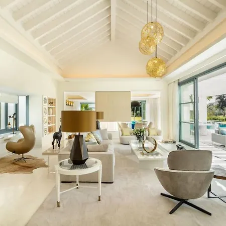 Paris 7 Bedroom In Holiday home